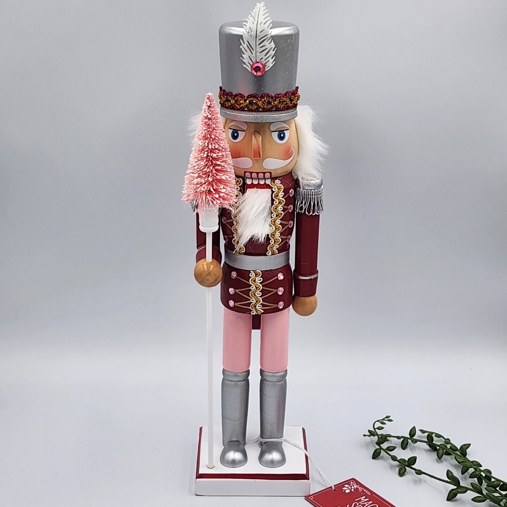 Red Pink Soldier Guard Wood Nutcracker Christmas Silver Bottle Brush Tree 15"
